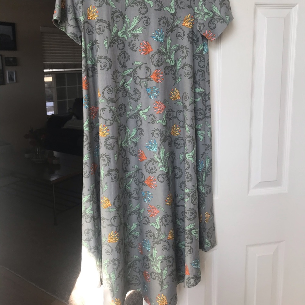 High-Low Dress - Picture 3 of 3